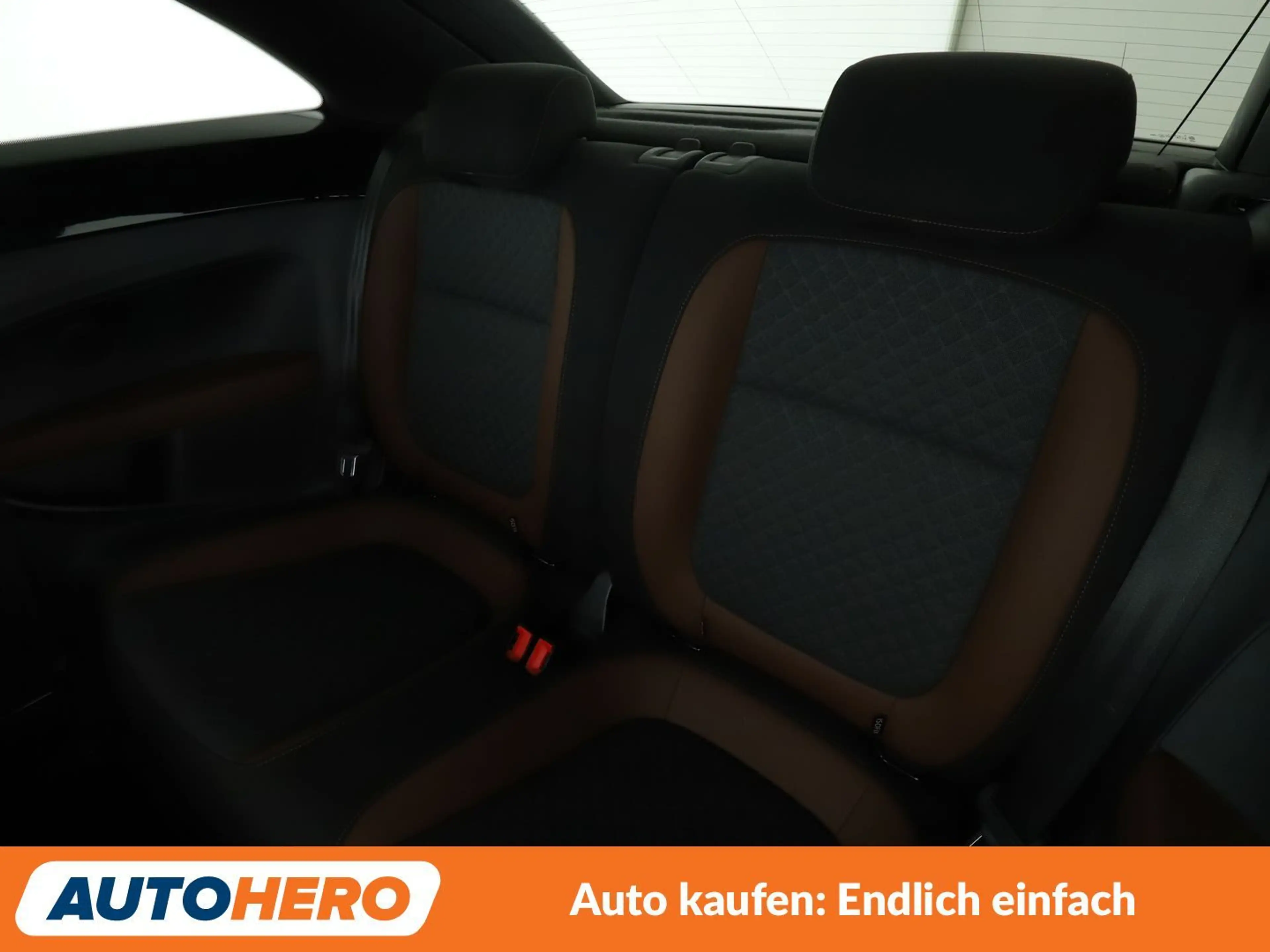 Volkswagen Beetle 2.0 TDI Allstar BlueMotion Tech*NAVI*TEMPO*PDC* — photo 14