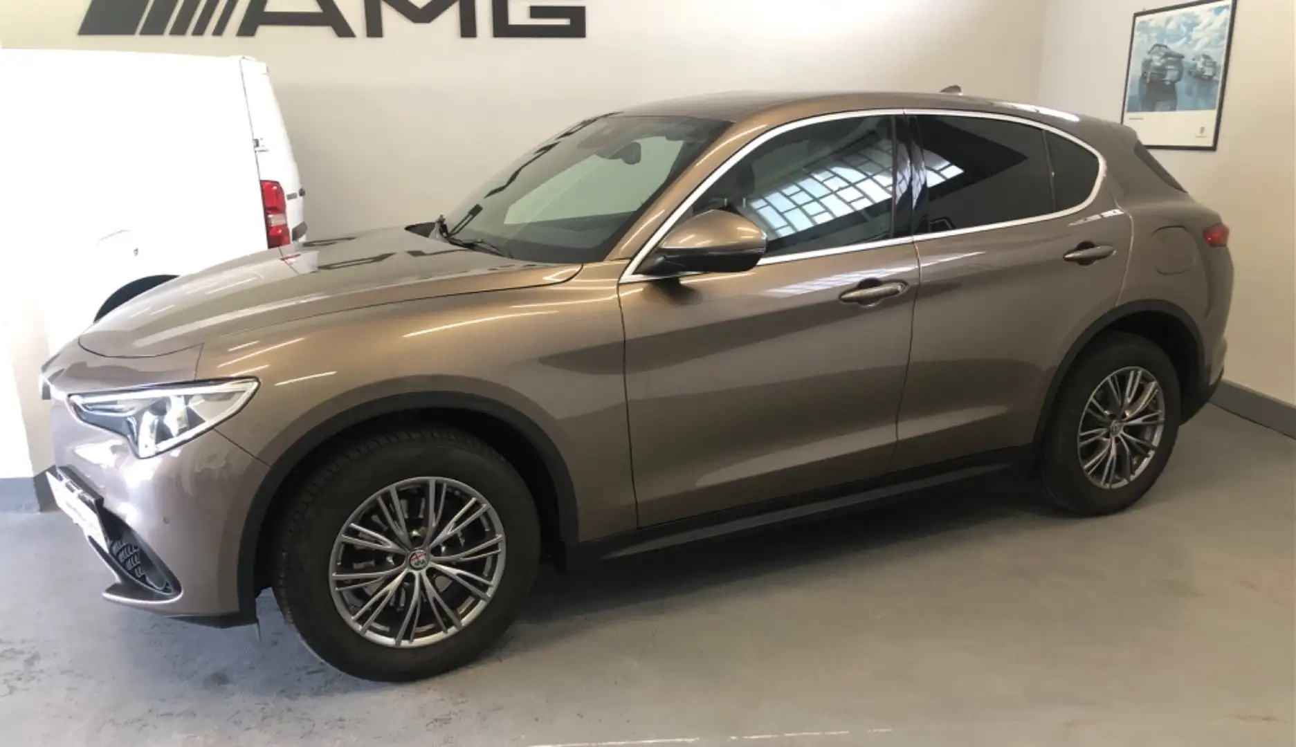 Alfa Romeo Stelvio 2.2 t Executive Q4 210cv auto Bronzo - 1