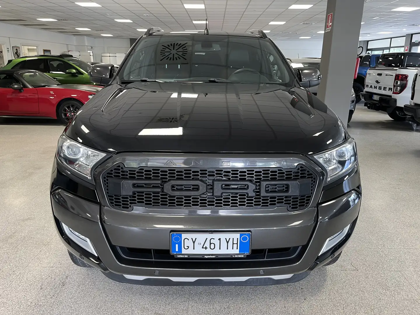 Ford Ranger 3.2 tdci Wildtrak 200cv IVA COMPRESA Noir - 2