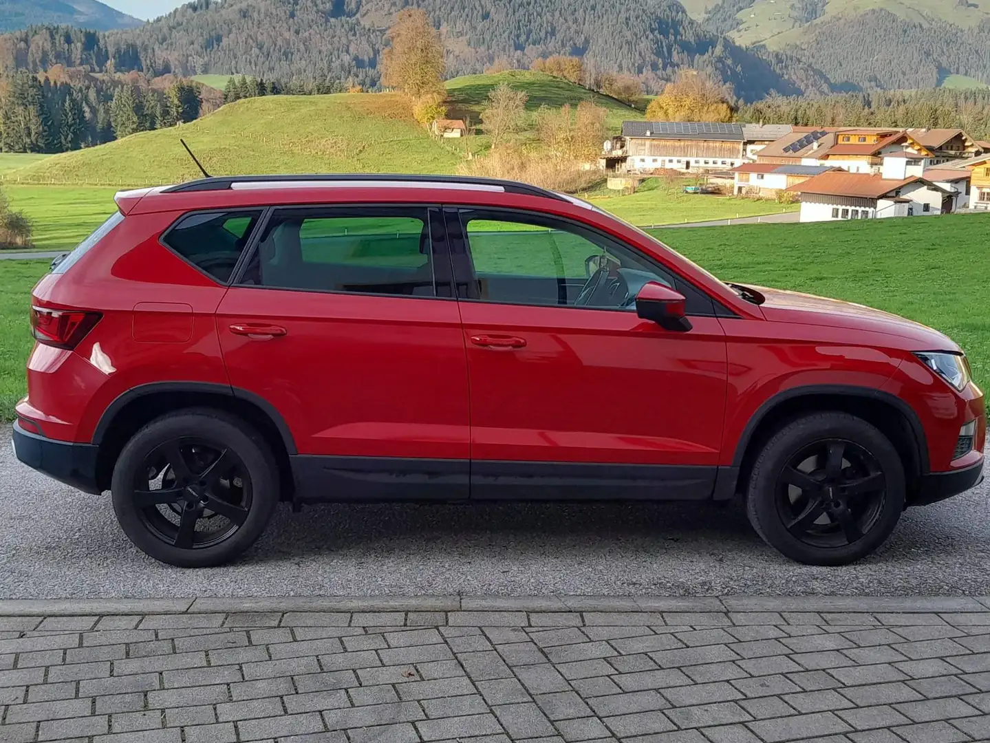 SEAT Ateca Ateca 1,0 Style Eco TSI Style Rot - 1