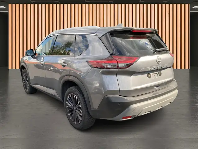 Nissan X-Trail view 7