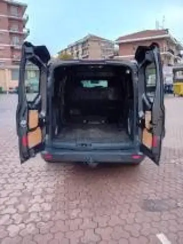 Ford Transit Connect view 6