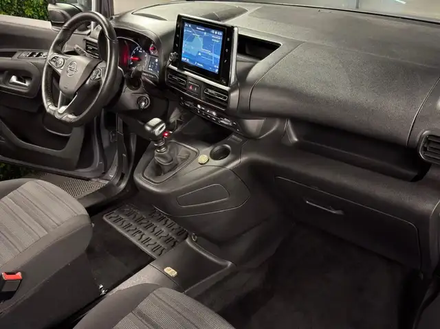 Opel Combo view 14