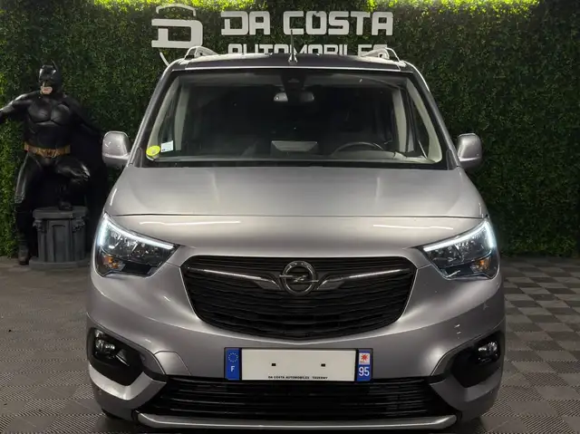 Opel Combo view 4