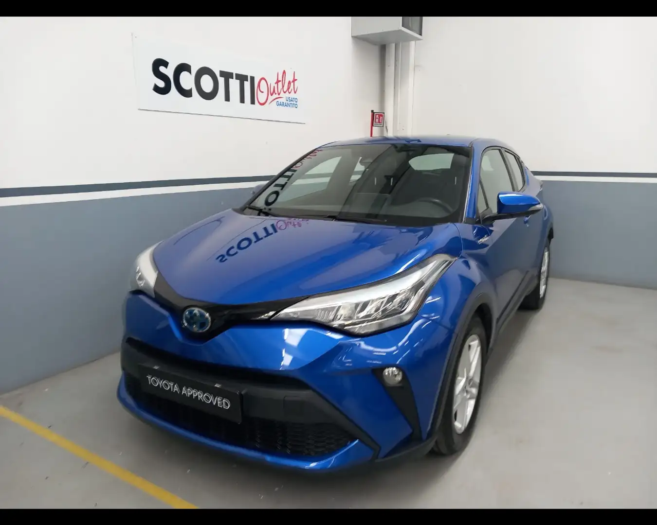 Toyota C-HR 1.8 Hybrid E-CVT Active Blu/Azzurro - 1