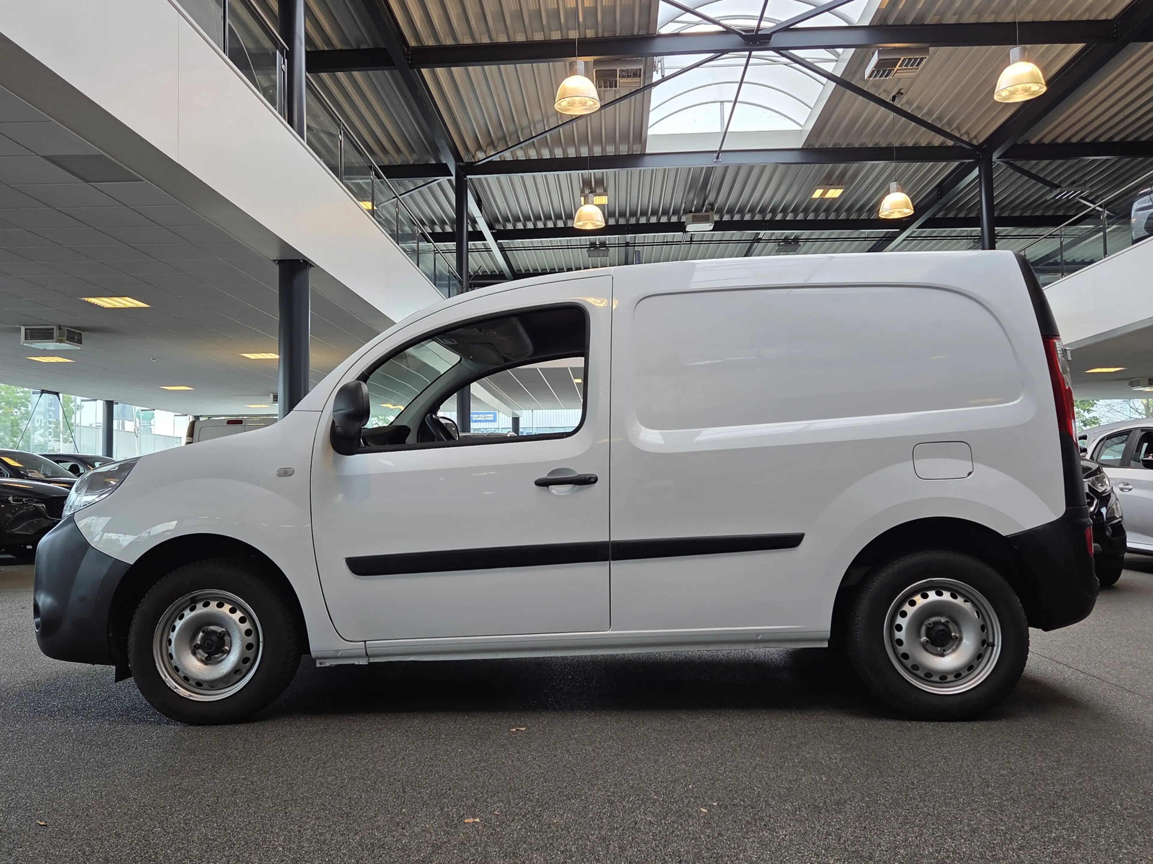 Renault Kangoo 1.5 Blue dCi 80 Comfort / Carplay / Trekhaak / PDC — photo 2