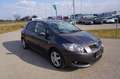 Toyota Auris 2,2 D-4D 180 D-CAT Premium X Grau - thumbnail 2