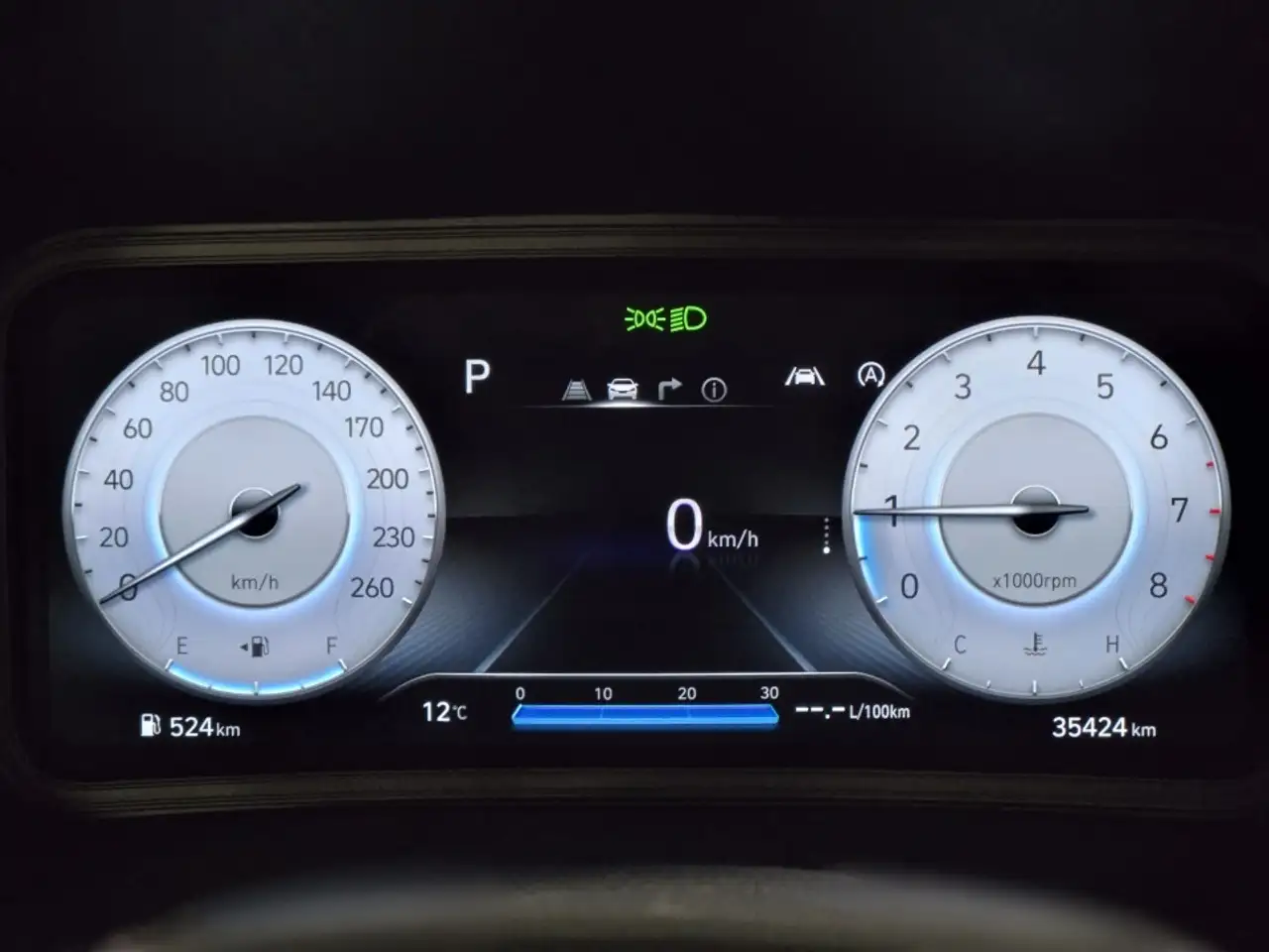 Hyundai KONA снимка Hyundai KONA