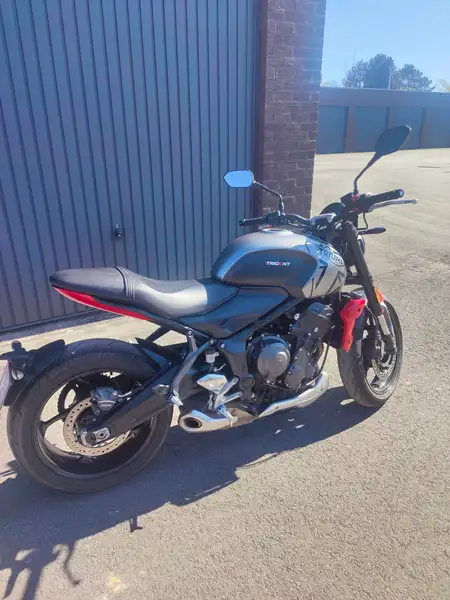 Triumph TRIDENT 660 - foto 7