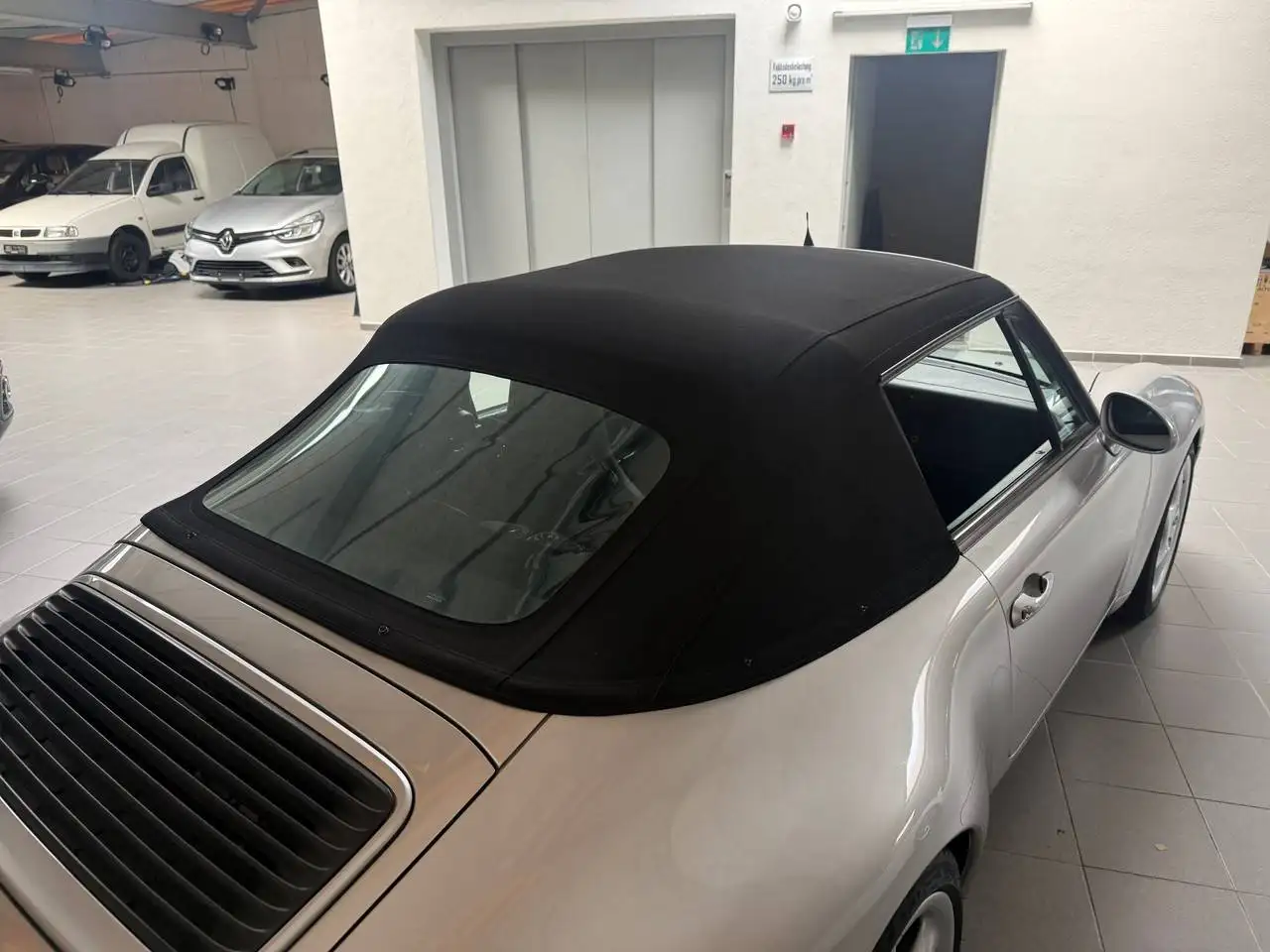 Porsche 911.993. Cabriolet Carrera Tiptronic104000km, foto 1
