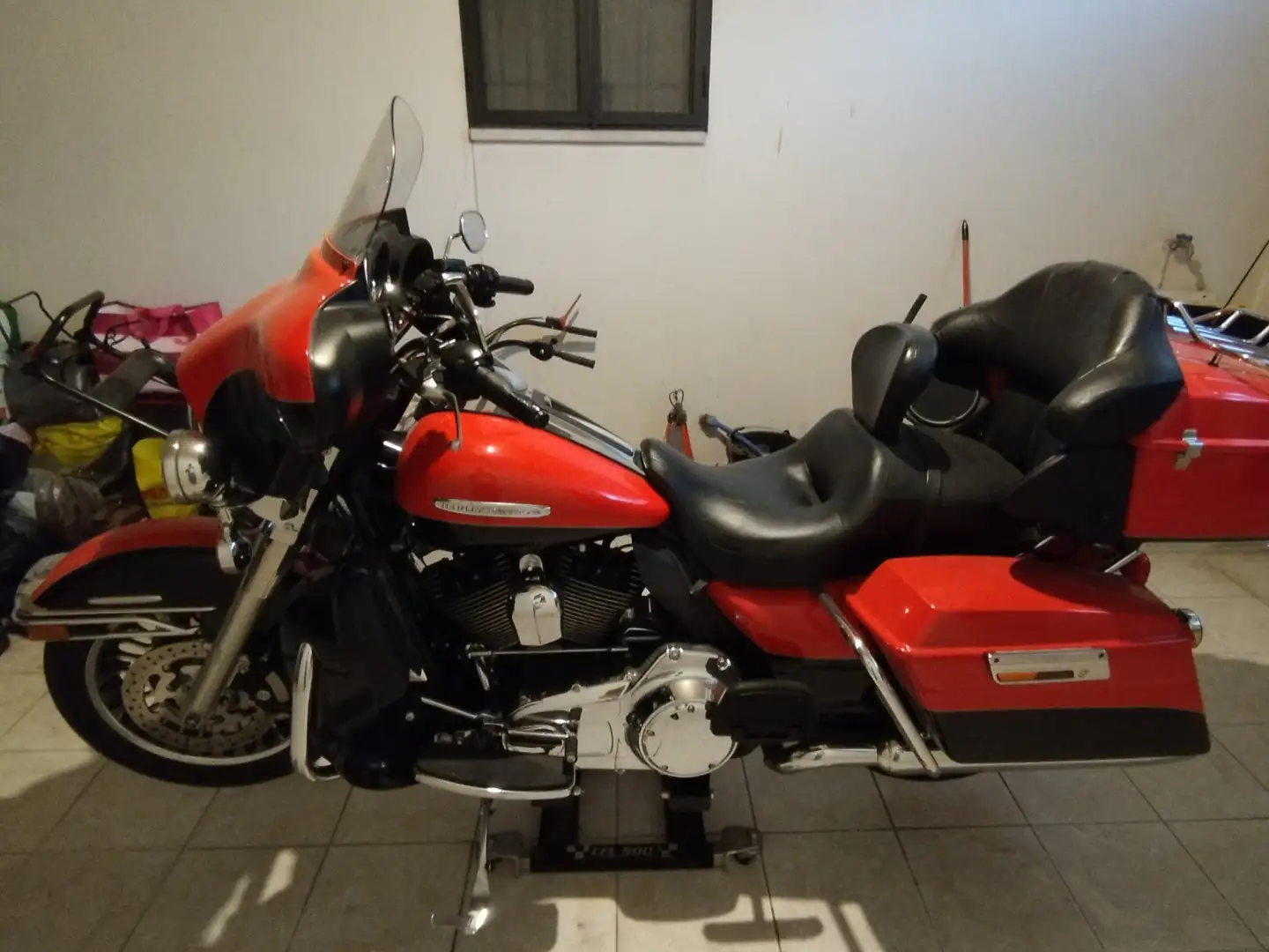 Harley-Davidson Electra Glide Ultra Classic Limited Rouge - 2