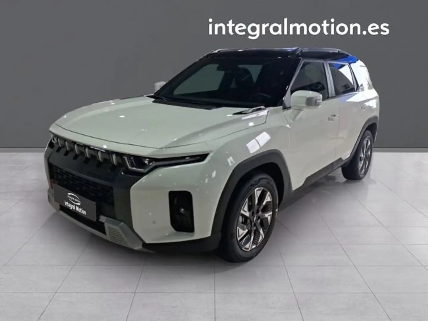 SsangYong Torres G15 HEV Life Aut. Blanco - 1