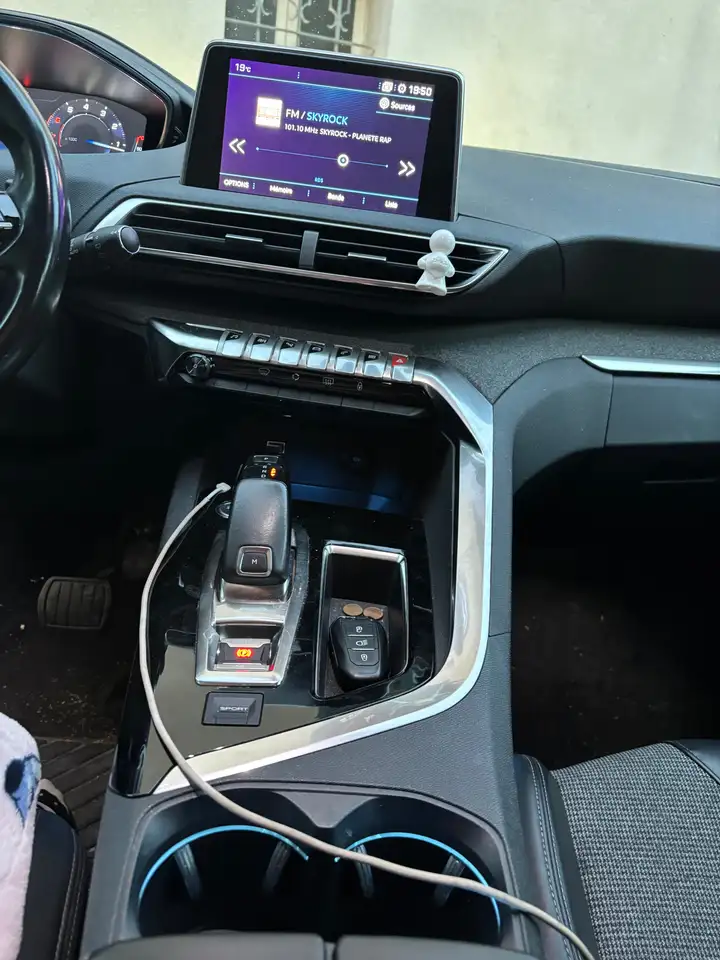 Peugeot 3008 3008 — photo 9