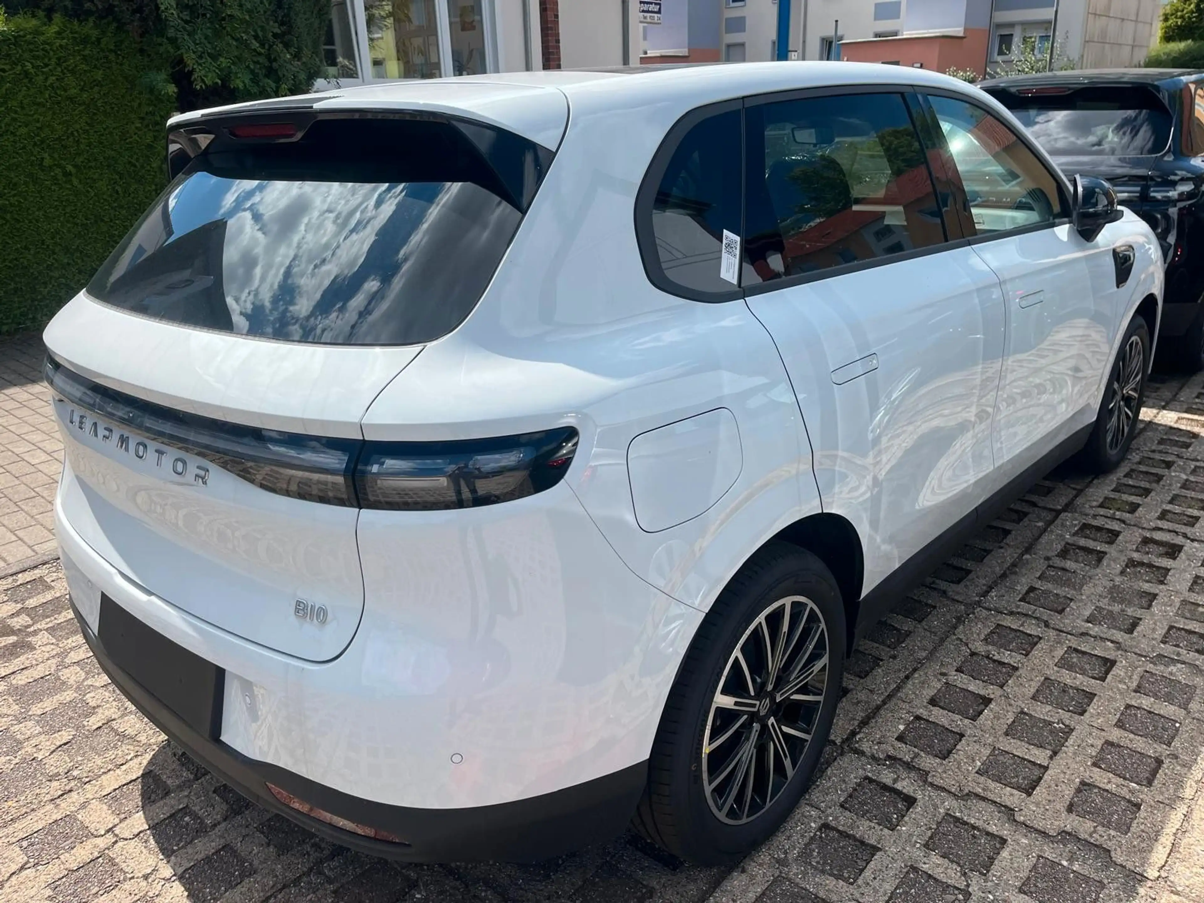 Leapmotor B10 Design Pro Max,Wärmep.gr.Akku67kw/h,Sitzbelü — photo 2