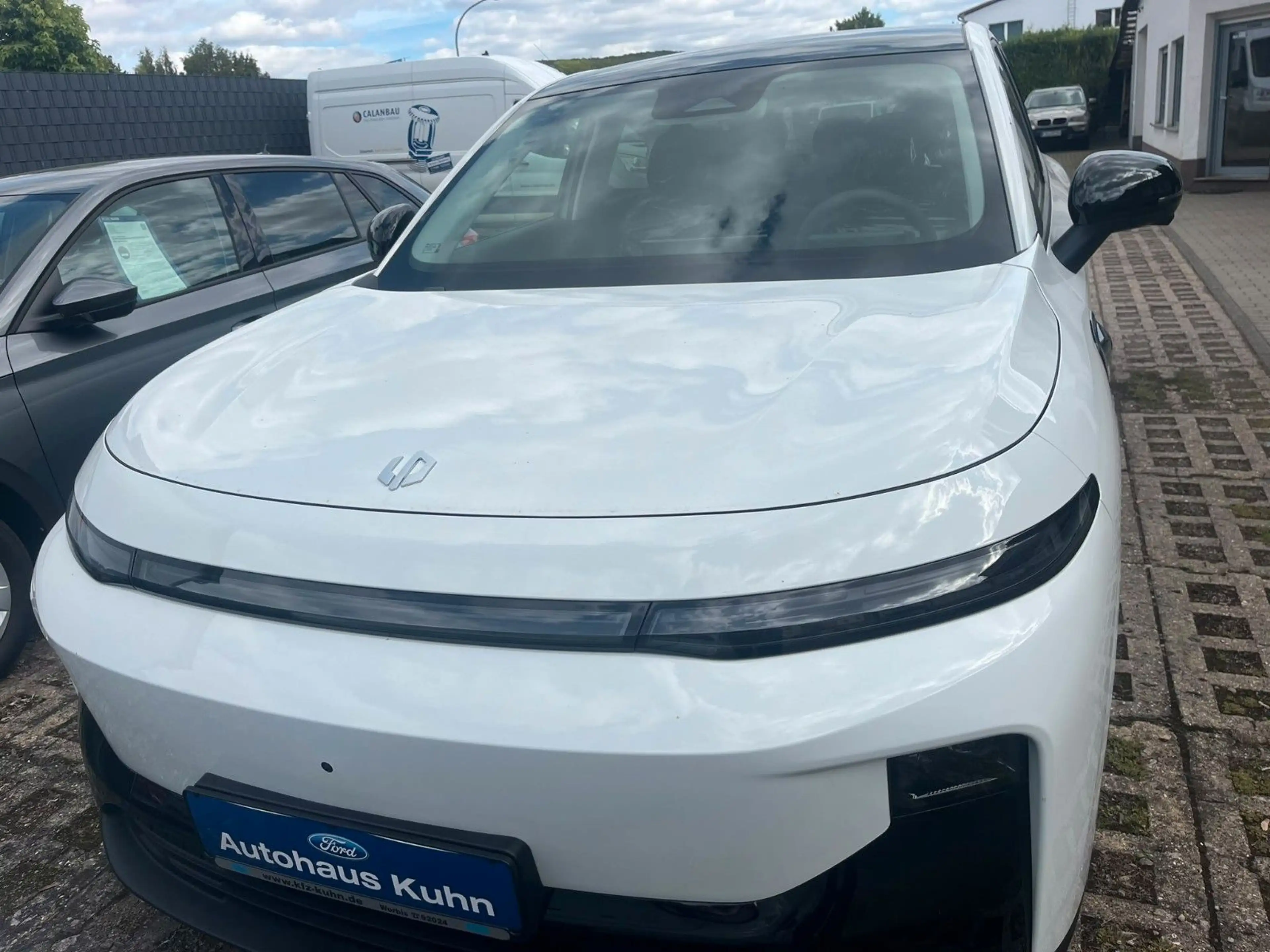 Leapmotor B10 Design Pro Max,Wärmep.gr.Akku67kw/h,Sitzbelü — photo 8