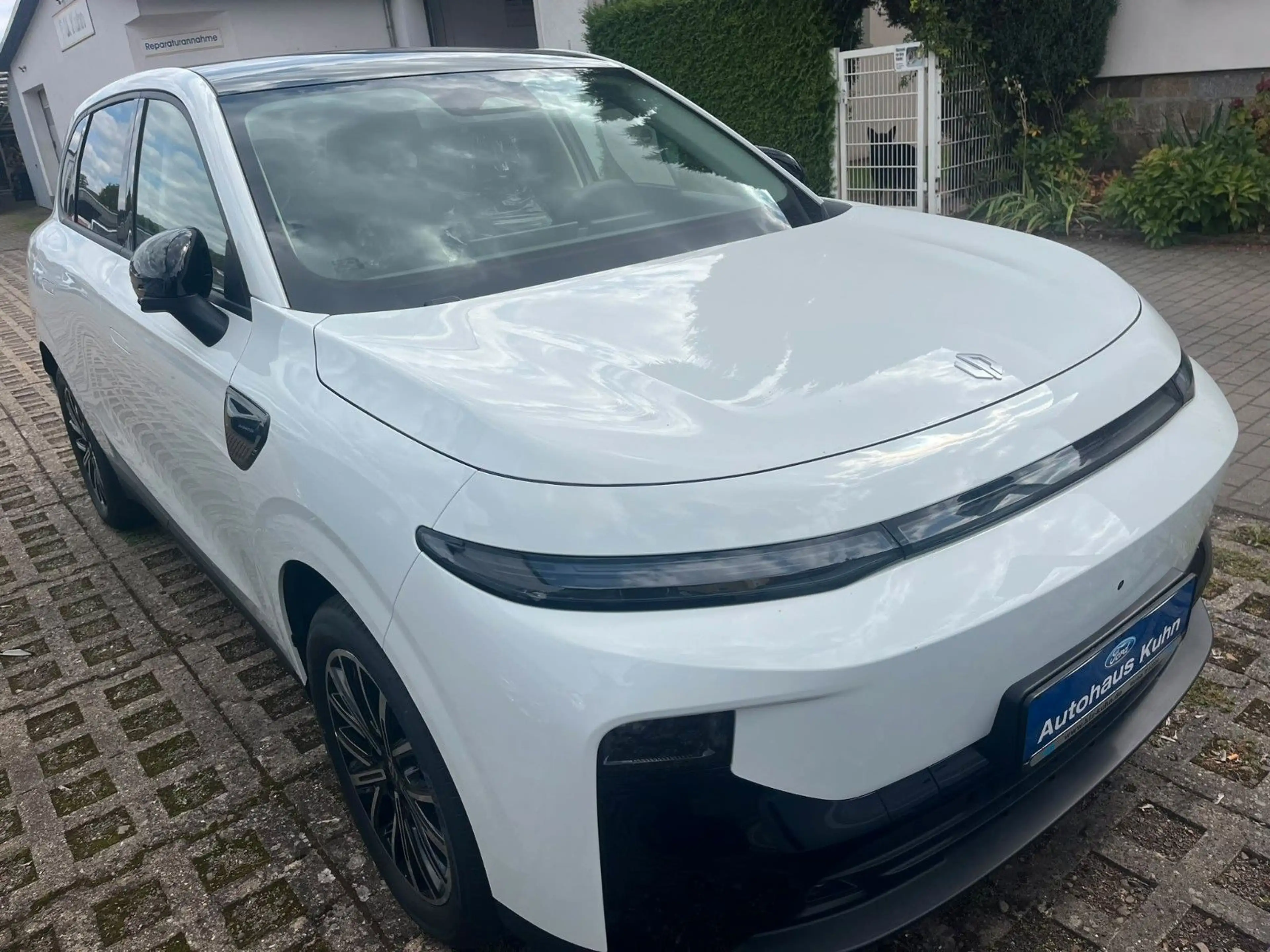 Leapmotor B10 Design Pro Max,Wärmep.gr.Akku67kw/h,Sitzbelü — photo 11