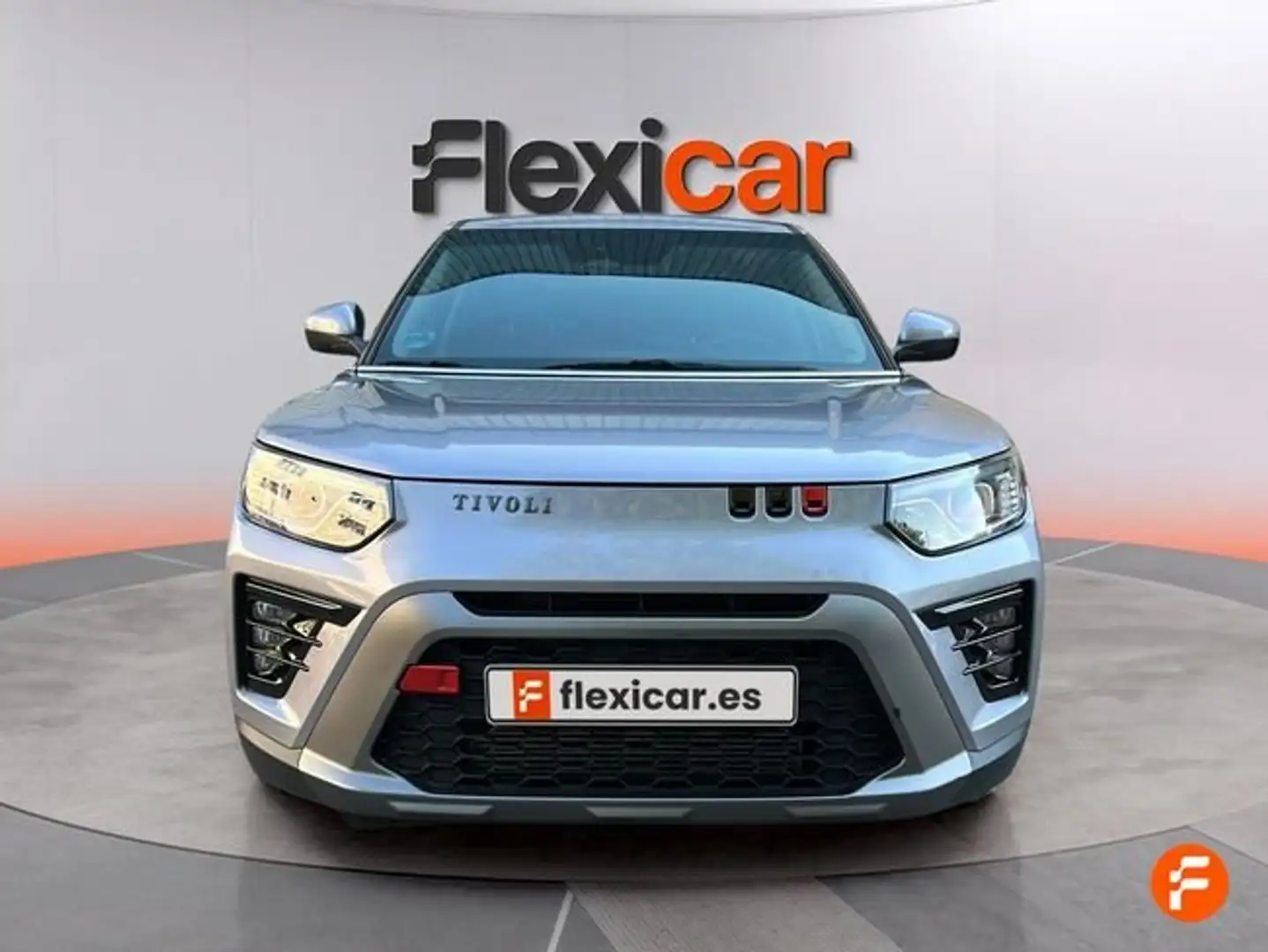 SsangYong Tivoli G15T LP Line Gris - 2