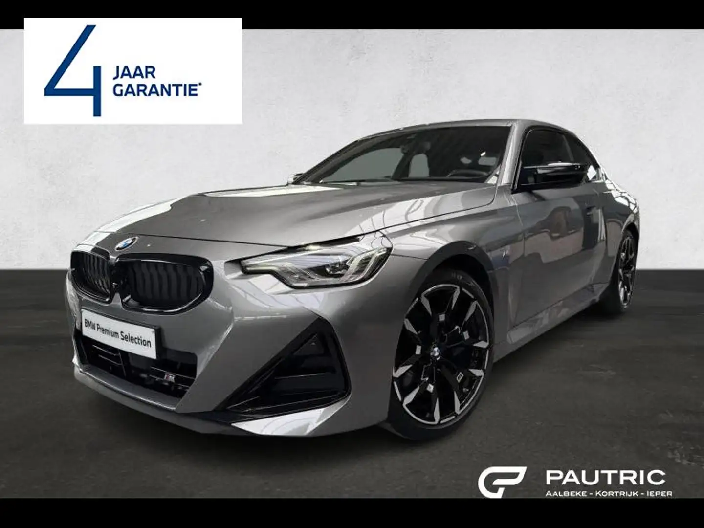 BMW 240 Coupé Grau - 1