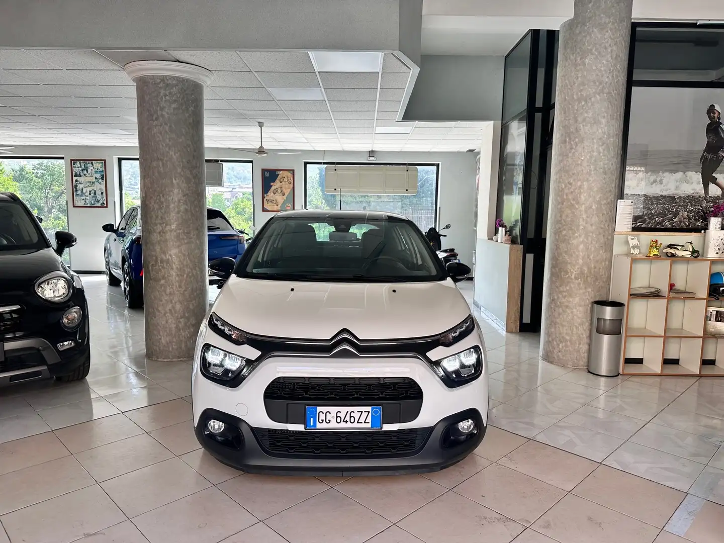 Citroen C3 C3 1.2 puretech Shine s Bianco - 1