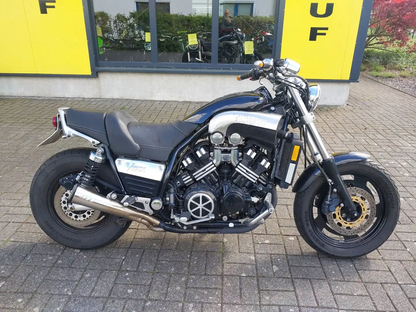 Yamaha Vmax Kanada 6255Km Nachweißlich Siyah - 1