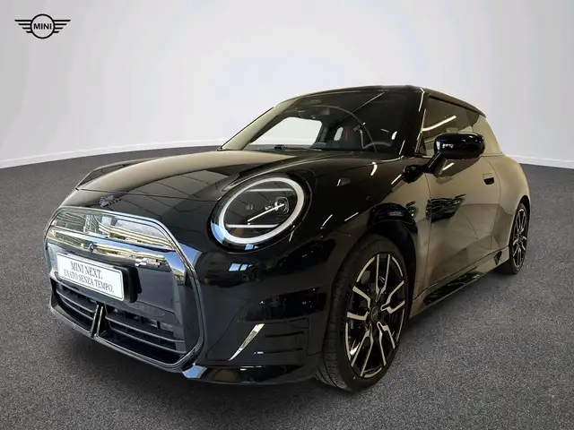 MINI Cooper SE John Cooper Works