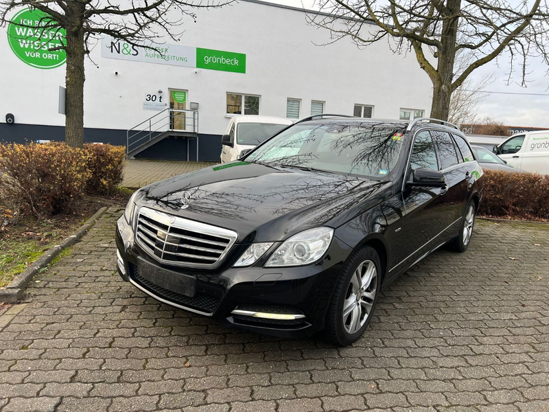 Mercedes-Benz E 350 E T-Modell E 350 CGI AVANTGARDE
