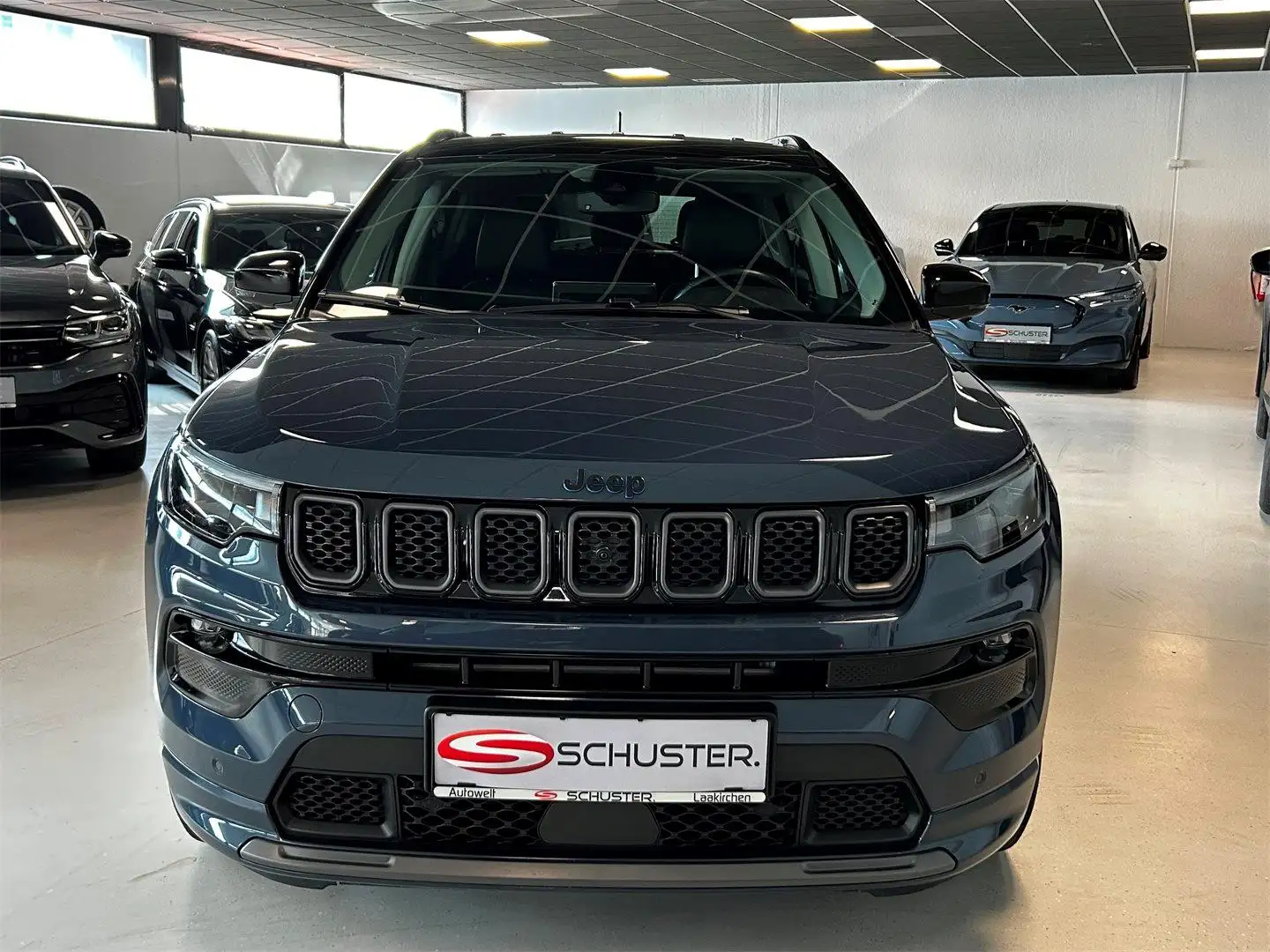 Jeep Compass 1.3 PHEV S 240 PS AT 4xe Blau - 2