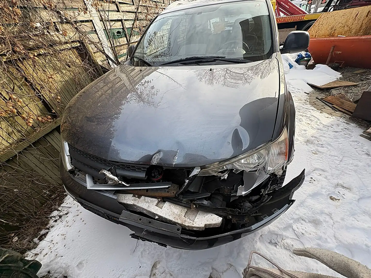 Mitsubishi Outlander CW821 - Totalschaden/Ersatzteile Grau - 2