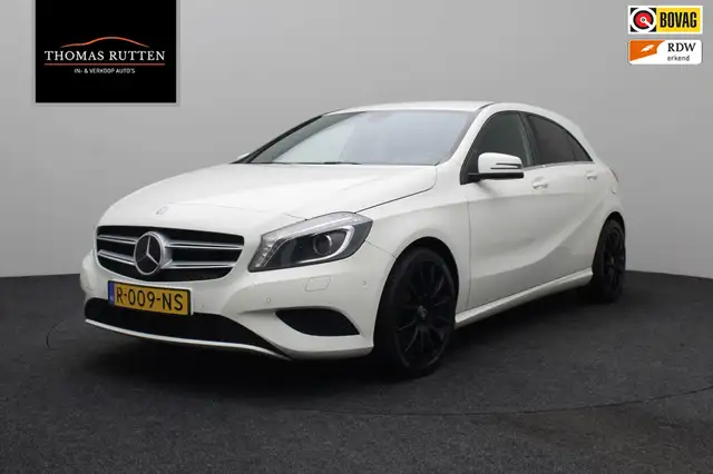 Mercedes-Benz A 180 Prestige 2013 | Xenon | Verwarmde Voorstoelen | Na