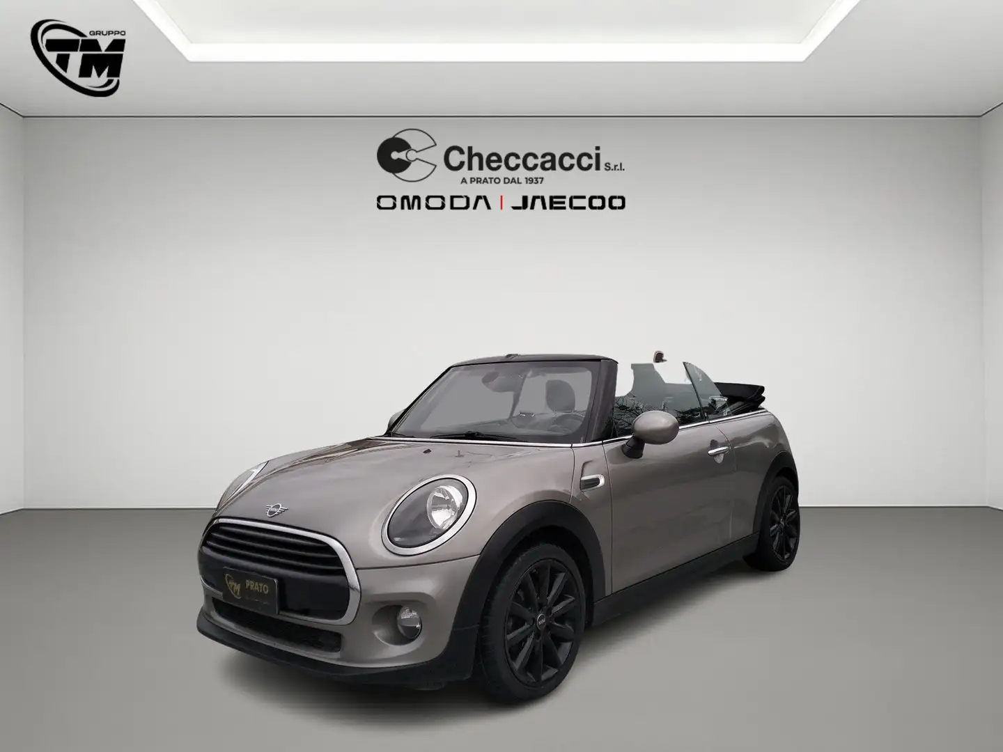MINI Cooper D Cabrio 1.5 116 cv* Automatica / Neo Patentati * Grigio - 1