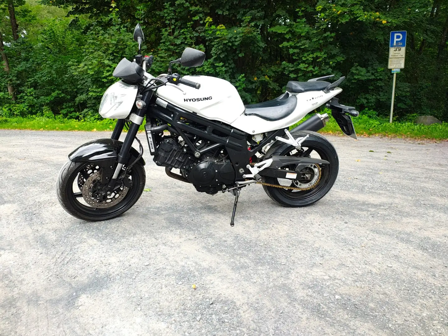 Hyosung GT 650 - 2
