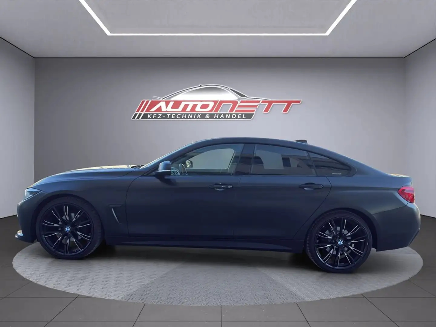 BMW 418 d Advant. GranCoupe F36 M-Paket *Maxhaust A.S. Černá - 2