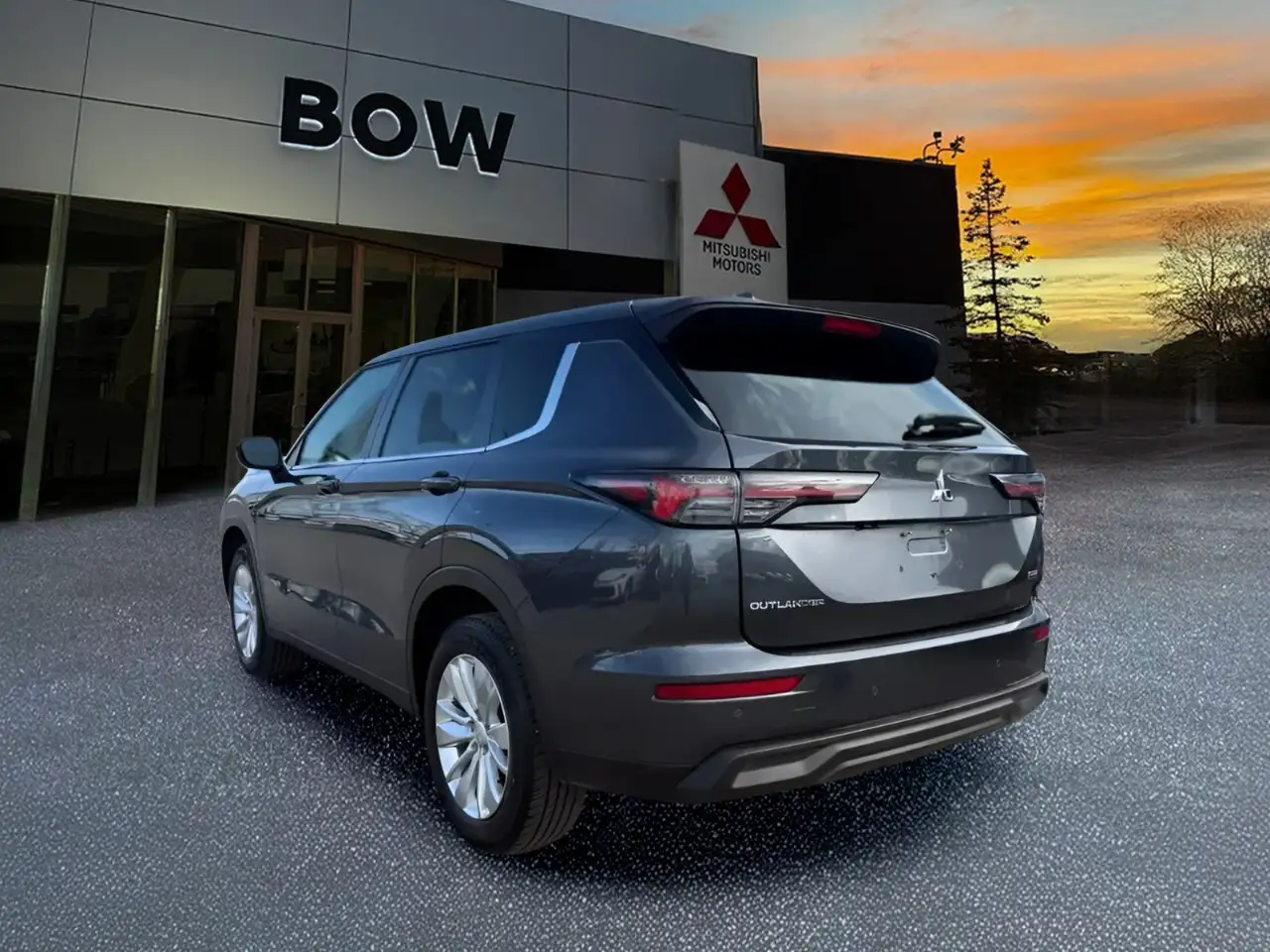 Mitsubishi Outlander снимка Mitsubishi Outlander
