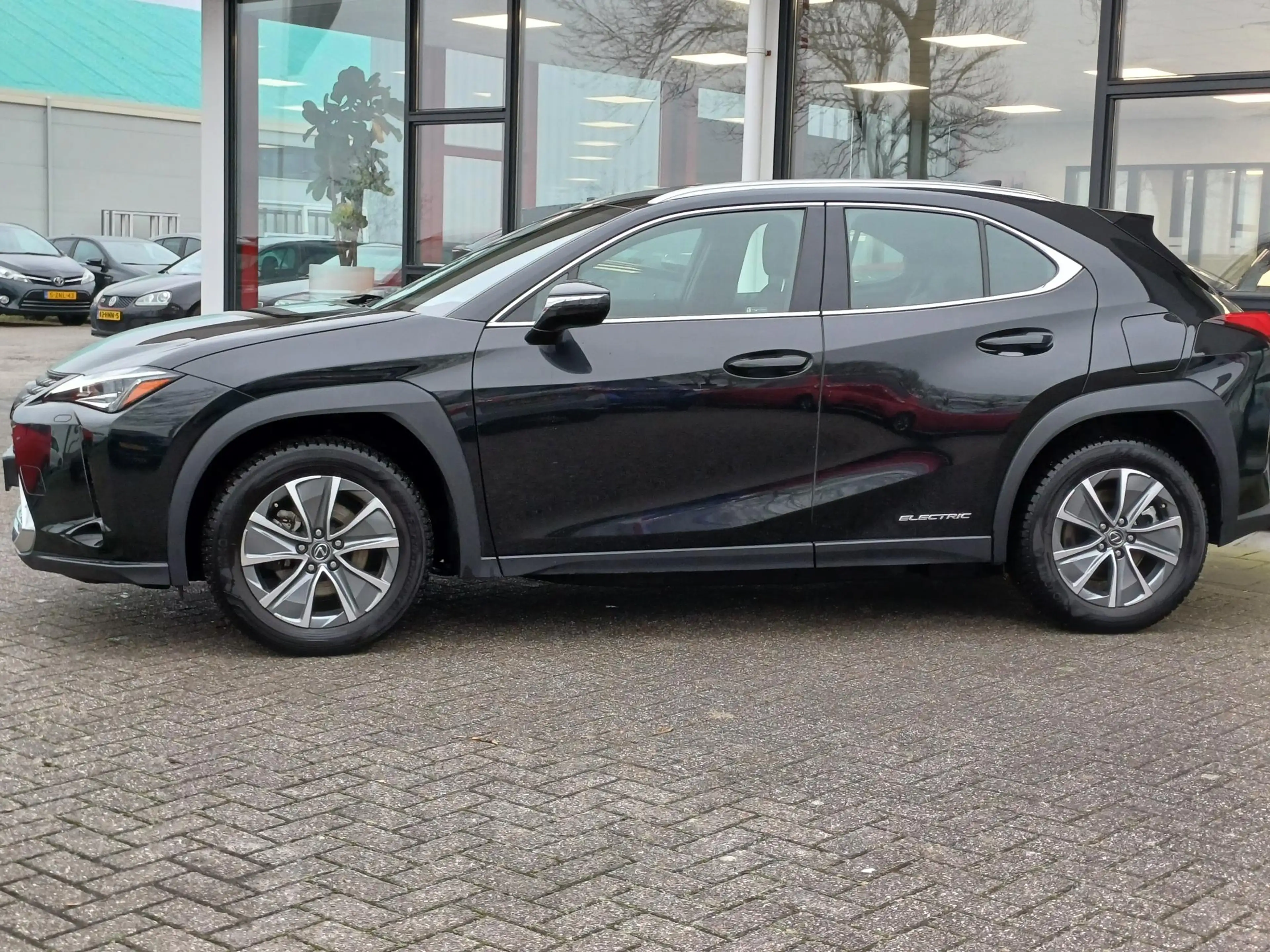 Lexus UX 300e Business 54 kWh 204 PK | Clima | Cruise | Carplay — photo 5