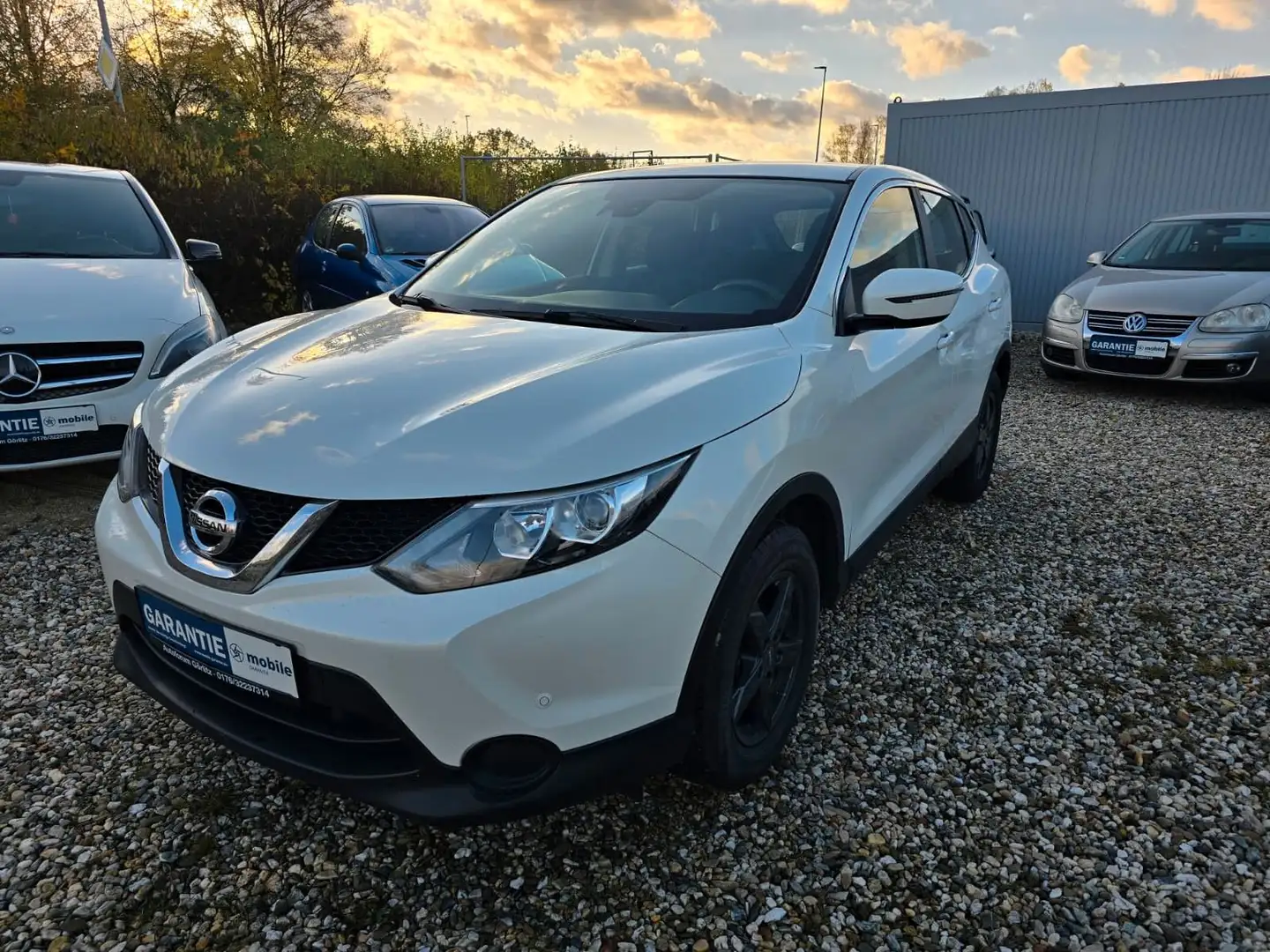 Nissan Qashqai *1.2*PDC*ALU*Tempomat*S-HEFT*TOP!! Bianco - 1
