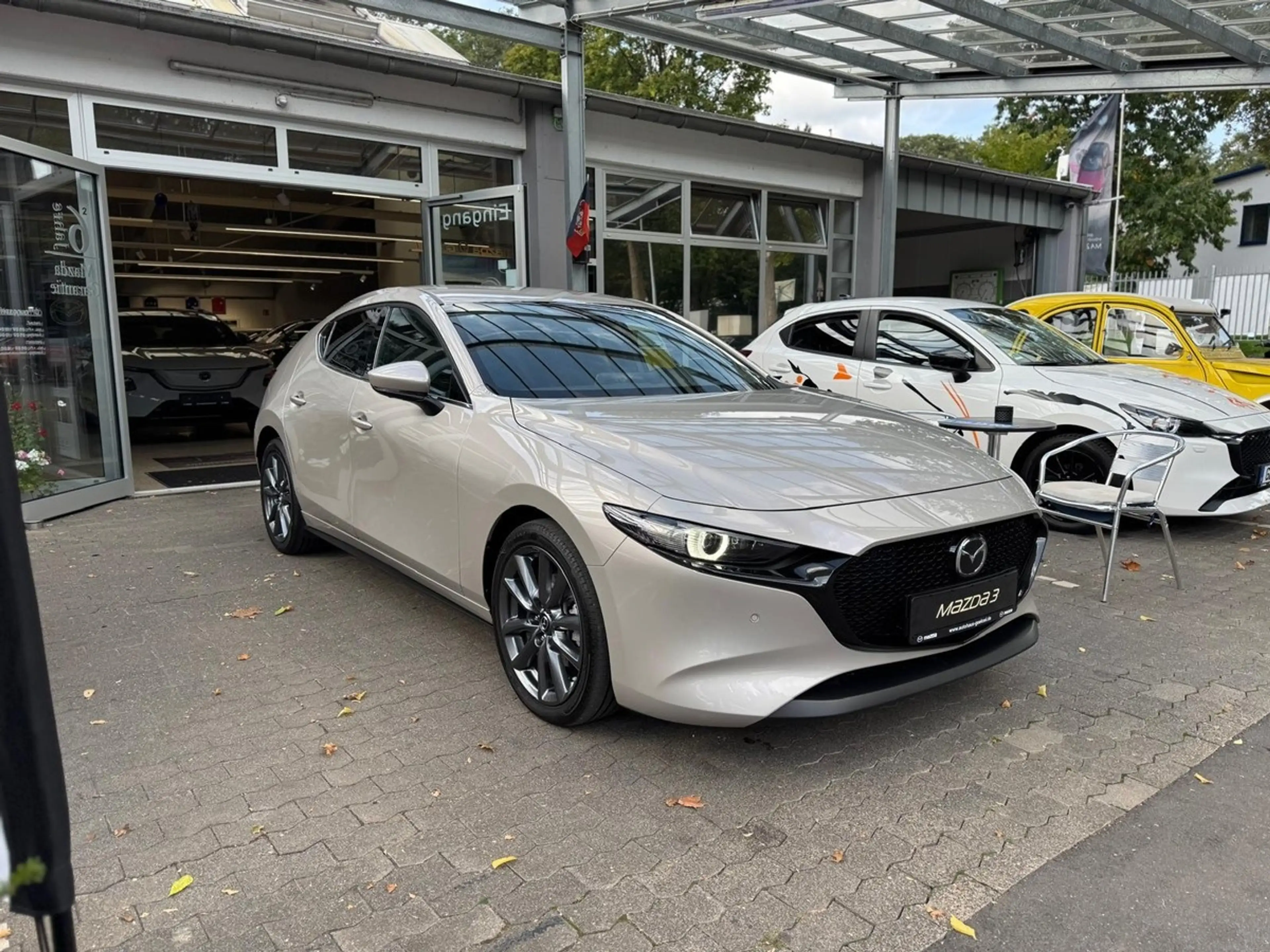 Mazda 3 2,5L 140PS - Bose, Matrix LED, Head Up, Carplay, 3 — photo 2