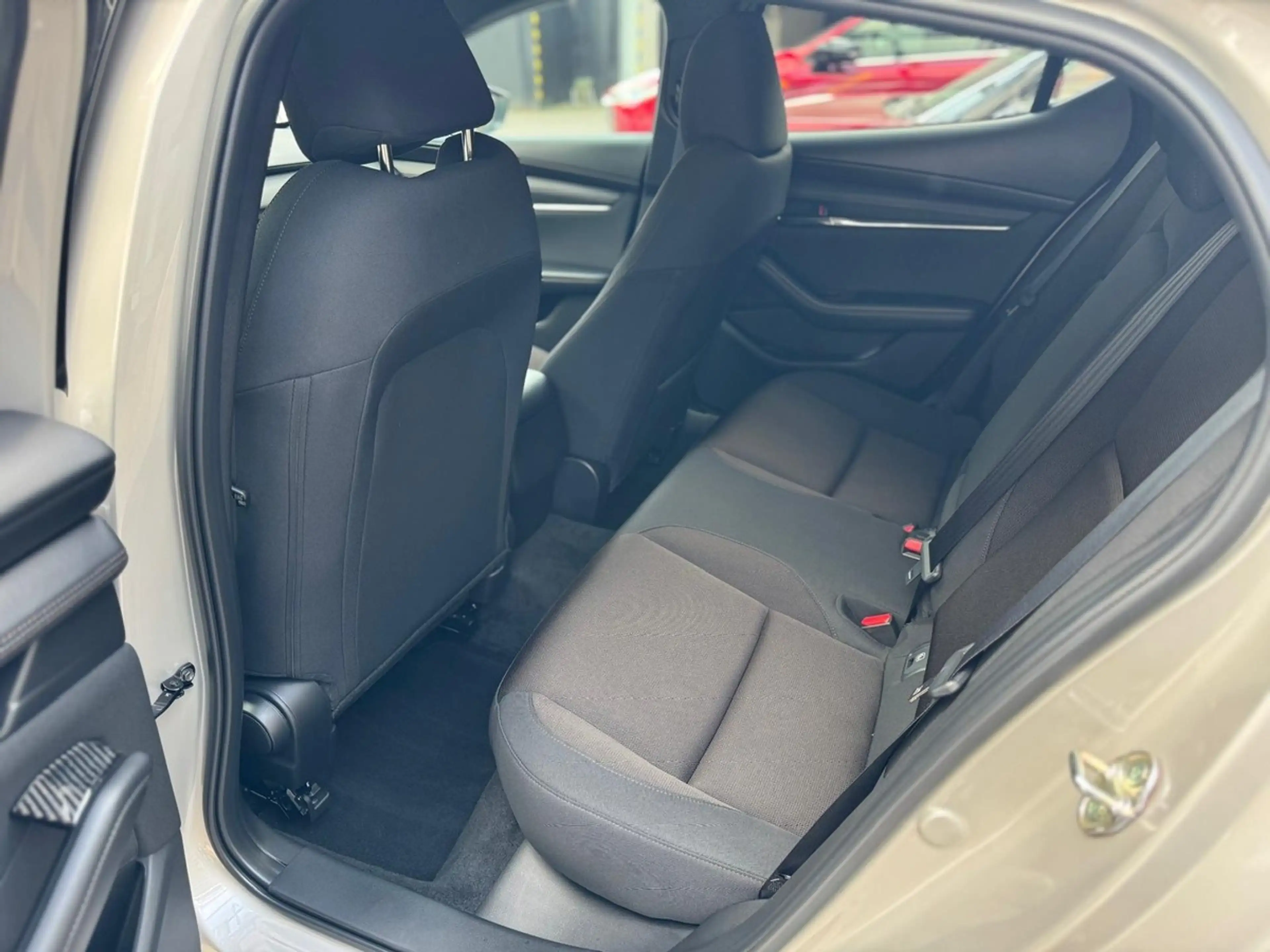 Mazda 3 2,5L 140PS - Bose, Matrix LED, Head Up, Carplay, 3 — photo 8