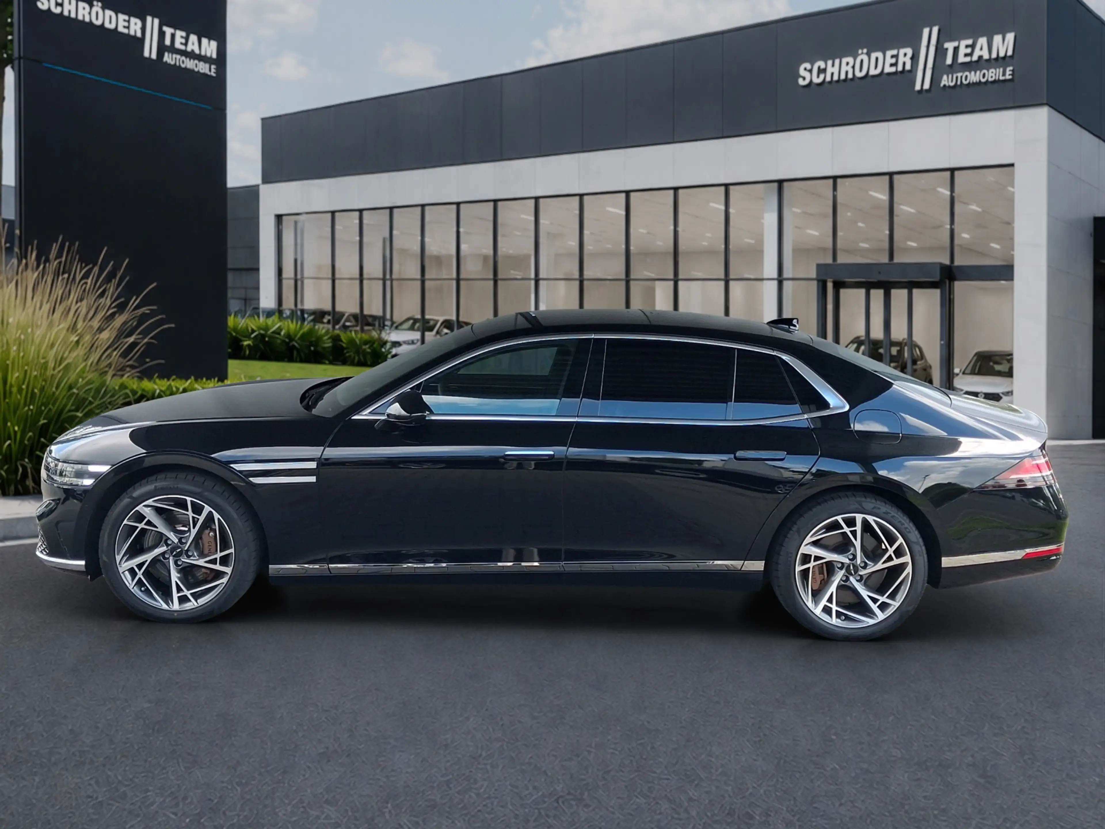 Genesis G90 T Mild Hybrid 3.5 AWD Pano B&O HuD 4-Sitzer — photo 2