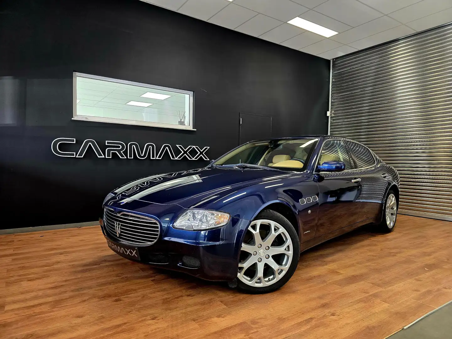 Maserati Quattroporte Maserati 4.2 400 cv roule comme une nouvelle ! Bleu - 1