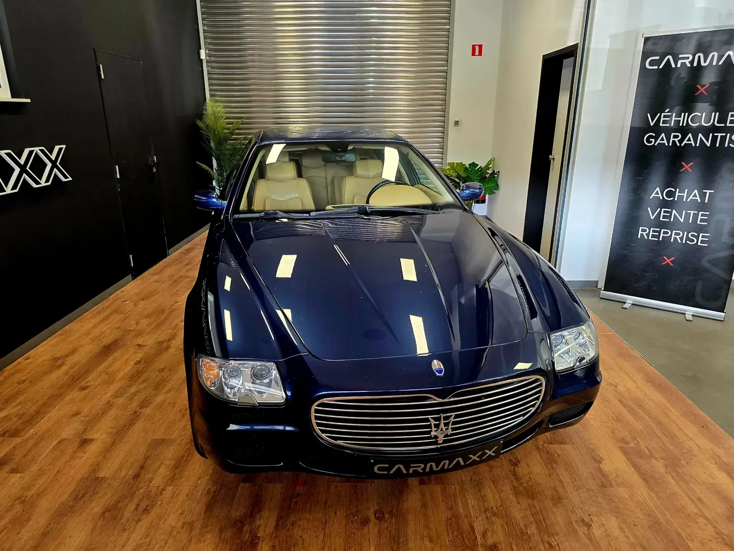 Maserati Quattroporte Maserati 4.2 400 cv roule comme une nouvelle ! Bleu - 2