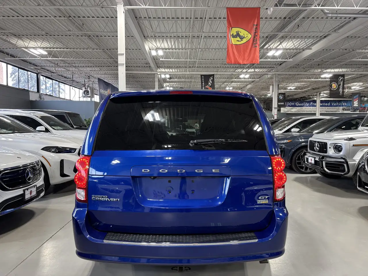 Dodge Grand Caravan снимка Dodge Grand Caravan