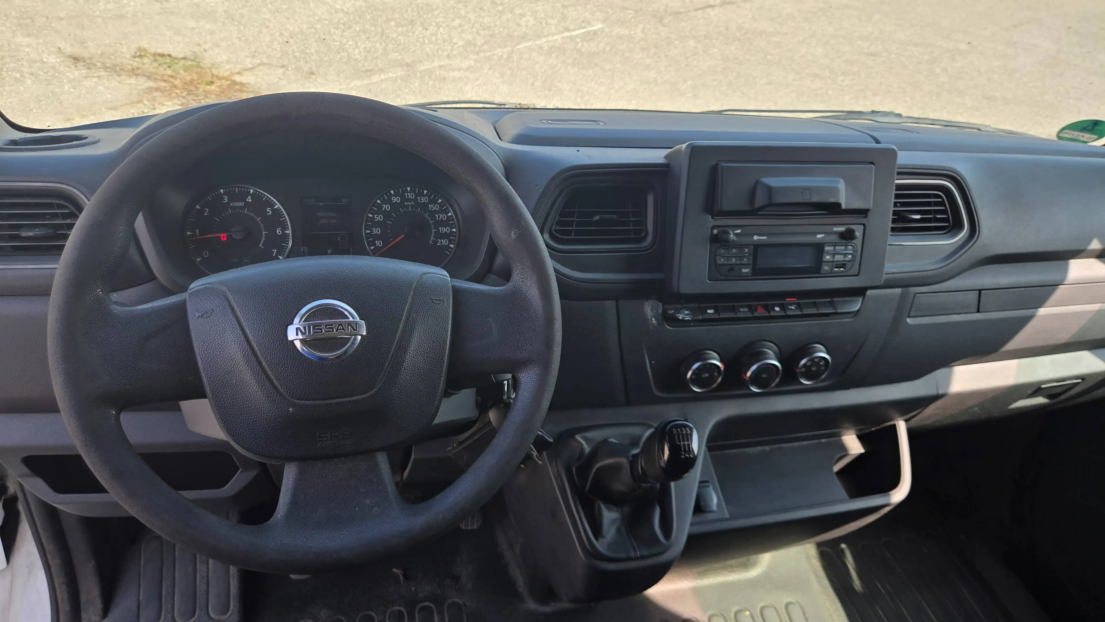 Nissan NV400 L1H1 3,3t PRO*TÜV*KLIMA* — photo 9