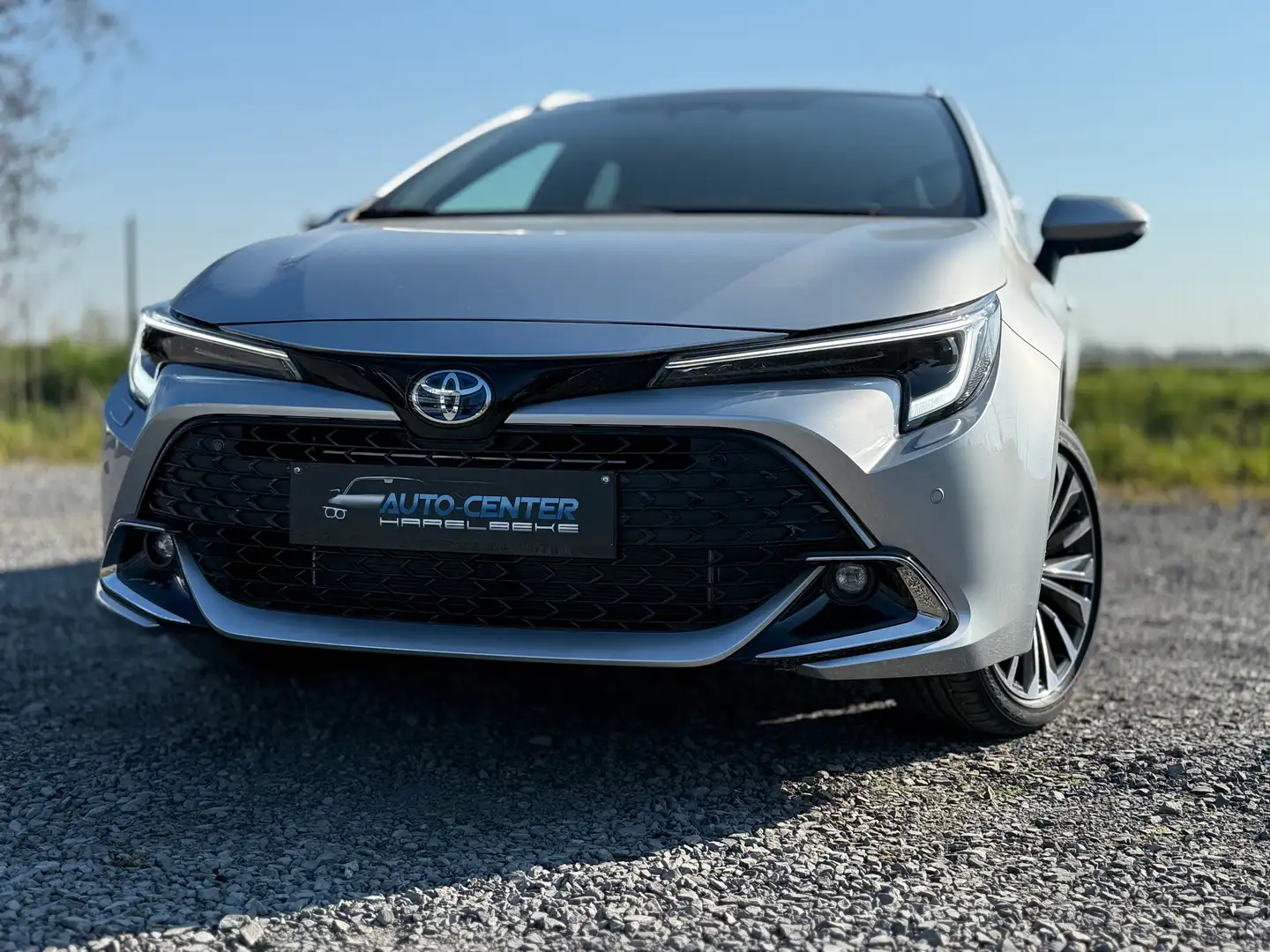 Toyota Corolla Touring Sports 1.8 hybrid 140 pk Style Argent - 2