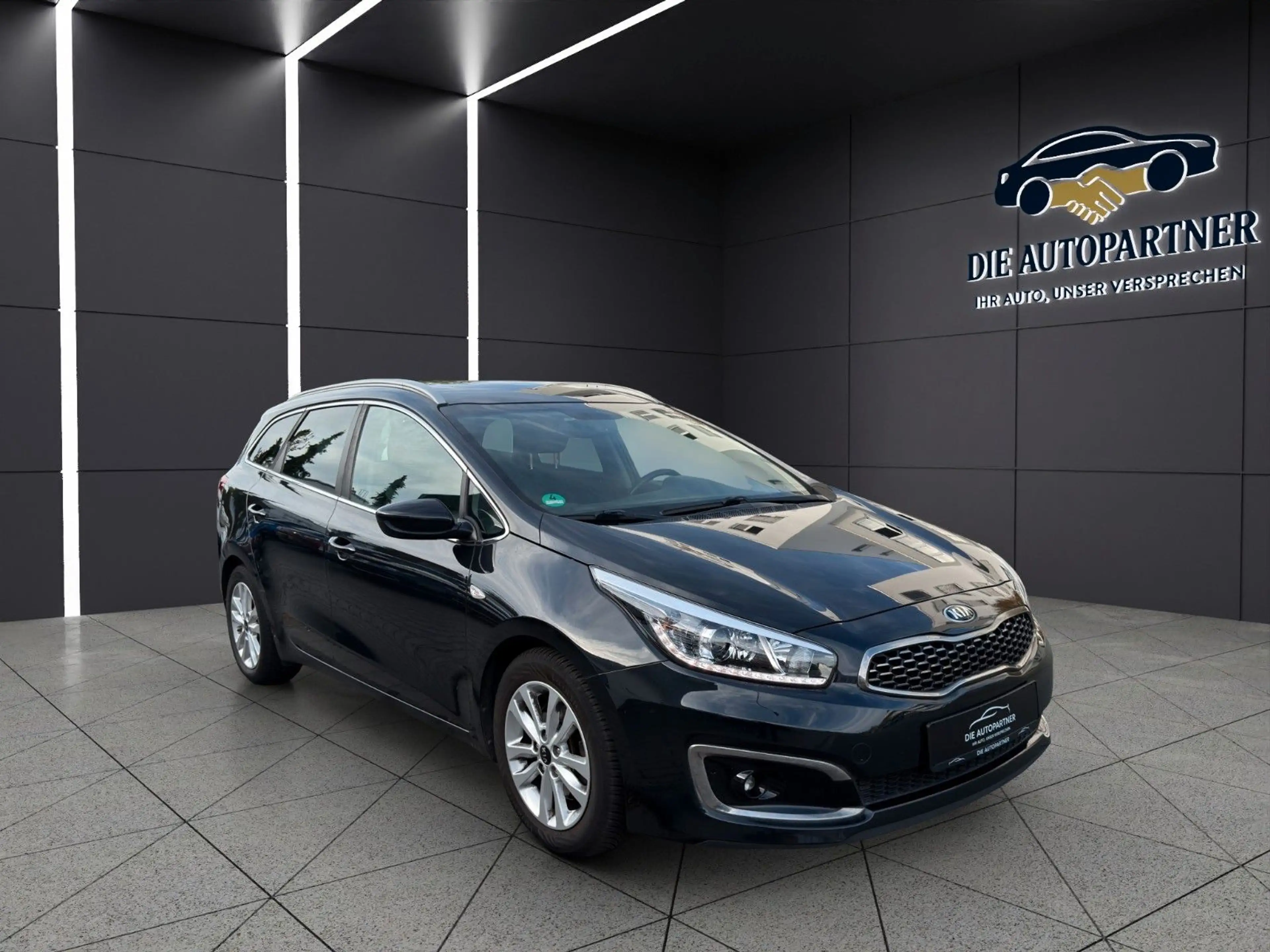 Kia Ceed SW / cee'd SW 1.6 GDI Dream Team Prem.-Paket+ NAV KAM — photo 7