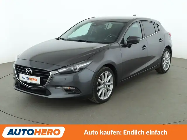 Mazda 3 main image
