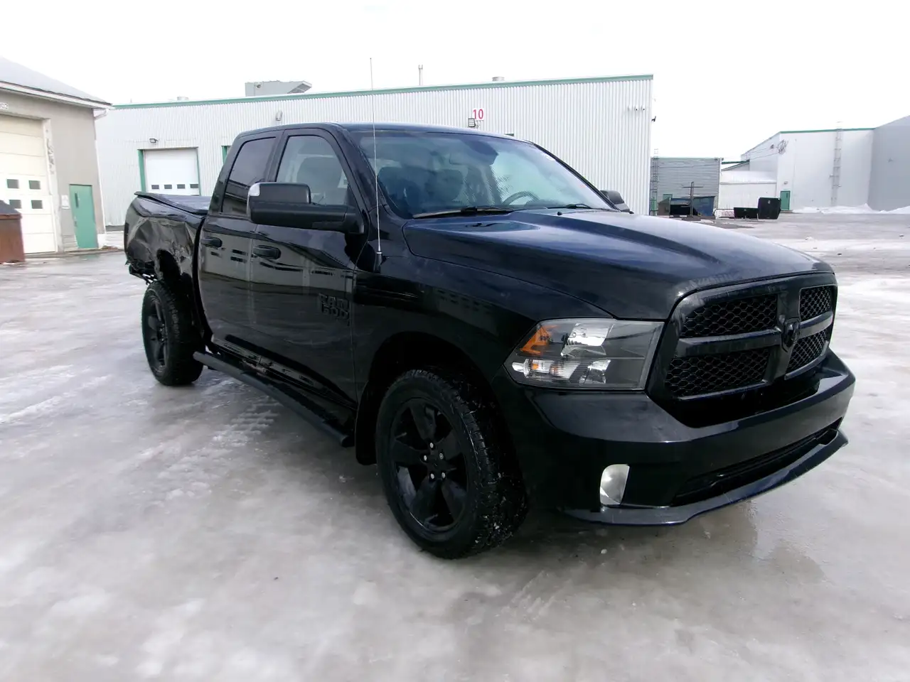 RAM 1500 снимка RAM 1500