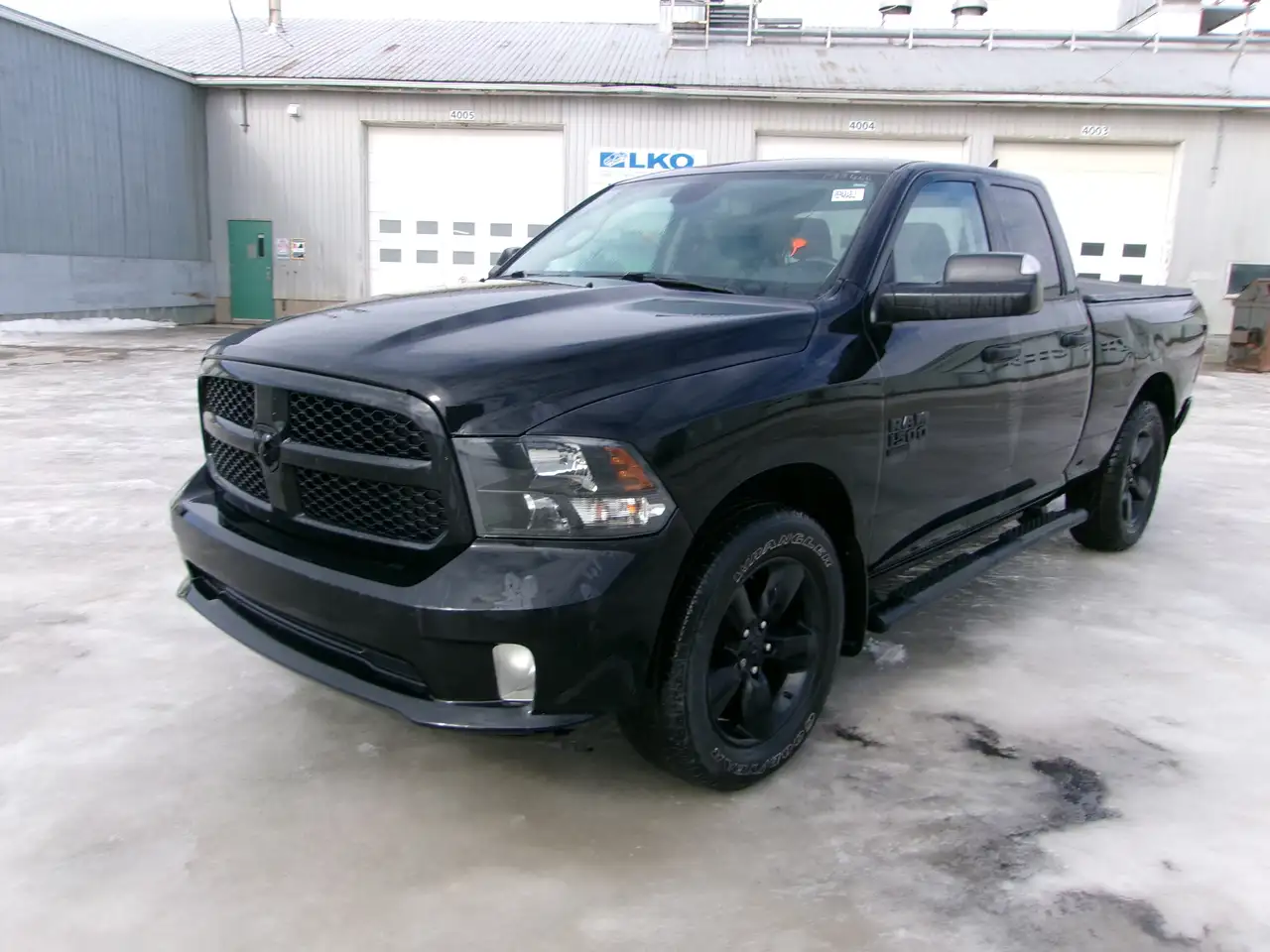 RAM 1500 снимка RAM 1500