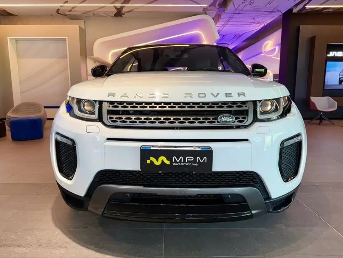 Land Rover Range Rover Evoque 2.0 CABRIO HSE DYNAMIC 150CV DIESEL C.AUT. Blanc - 2