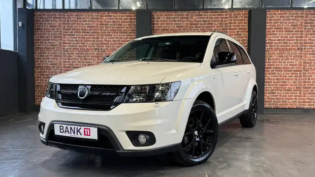 Fiat Freemont 2.0 16V Multijet Allrad Black Code