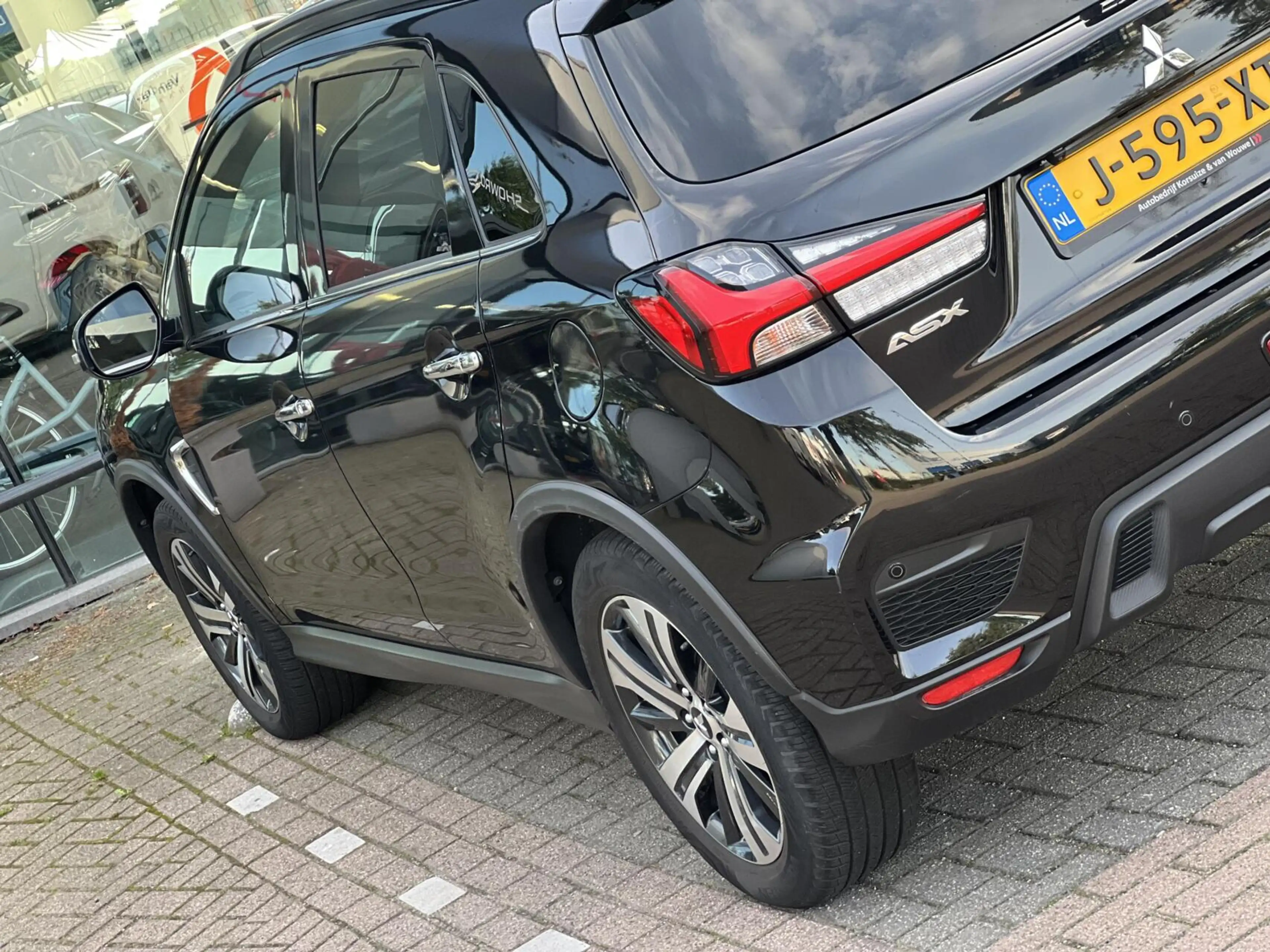 Mitsubishi ASX 2.0 Intense Automaat Clima Cruise PDC LED NAP — photo 17